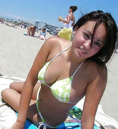 20P Beach Girls 7