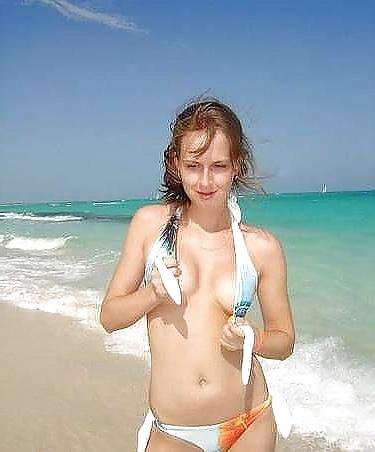 20P Beach Girls 7