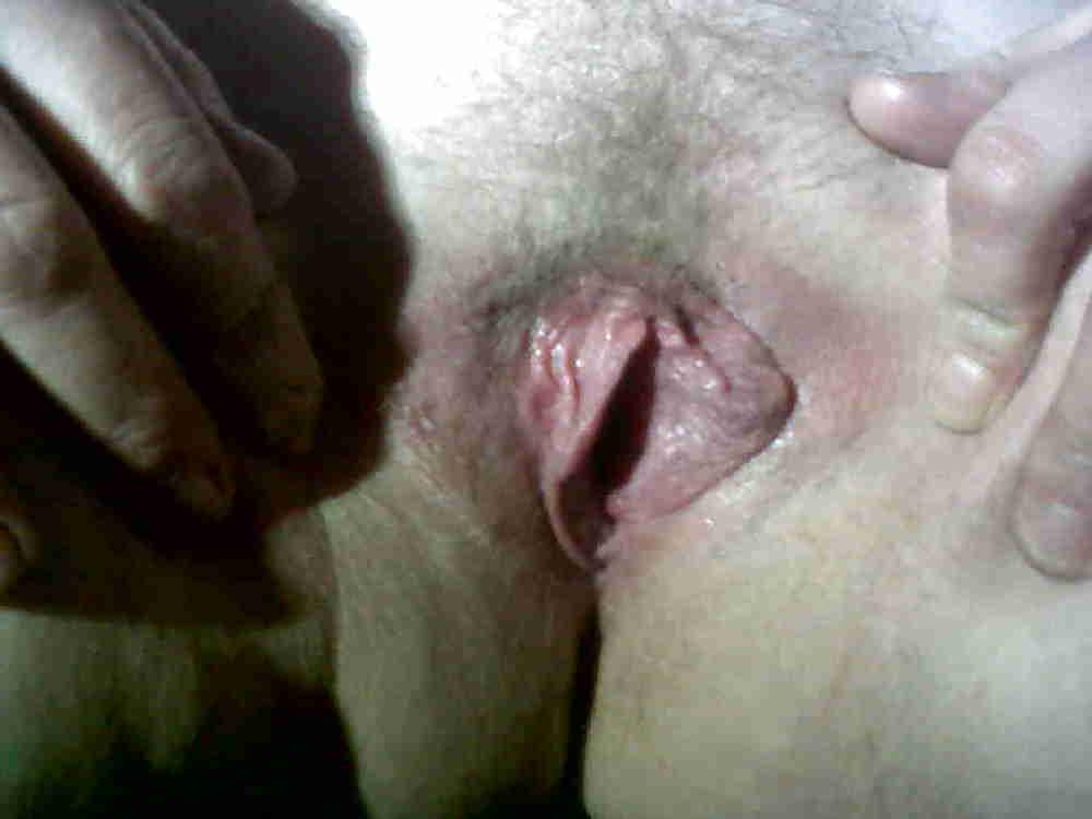 6P Small tits hairy pussy 