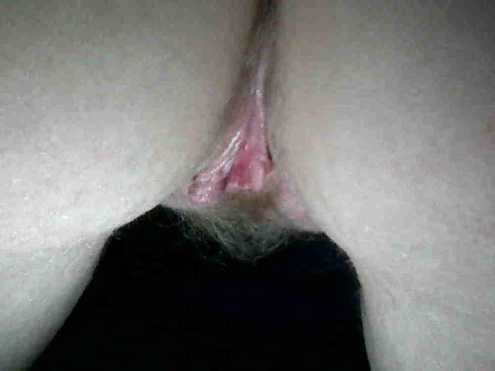 6P Small tits hairy pussy 