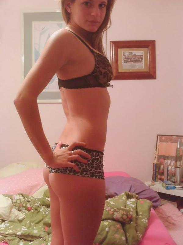 15P Stunning coeds share some naughty nude selfies with you