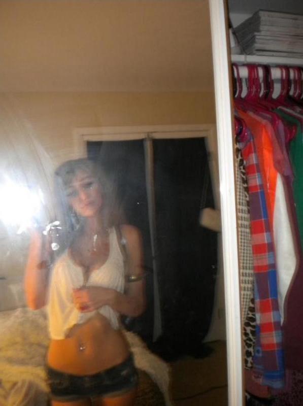 14P Hot college GF shows off her tight body in various sexy outfits
