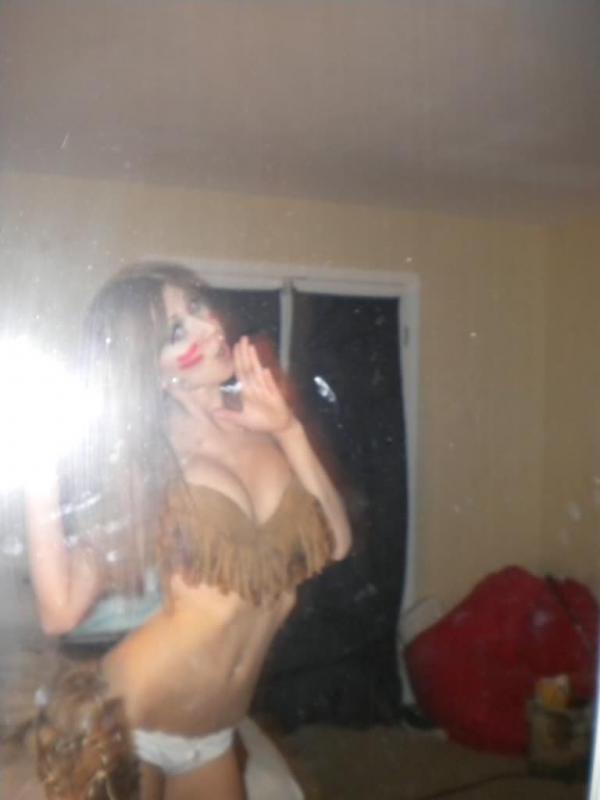 14P Hot college GF shows off her tight body in various sexy outfits