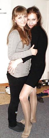 25P Nylon - upskirt - leg 20