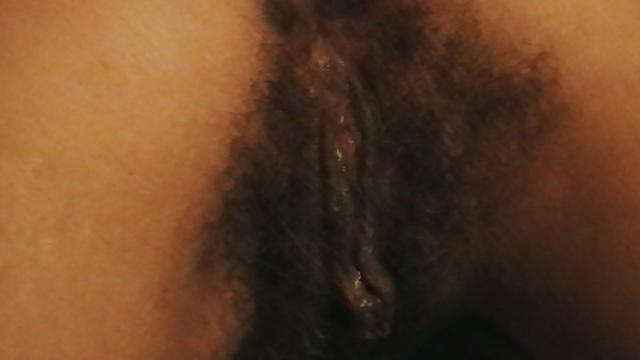 10P Hairy latin lady