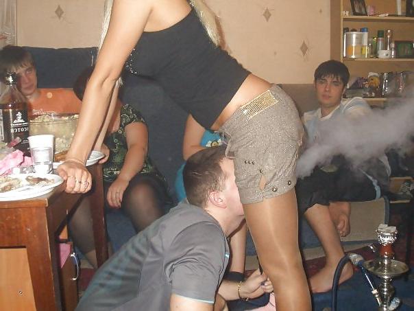 25P Nylon - upskirt - leg 18