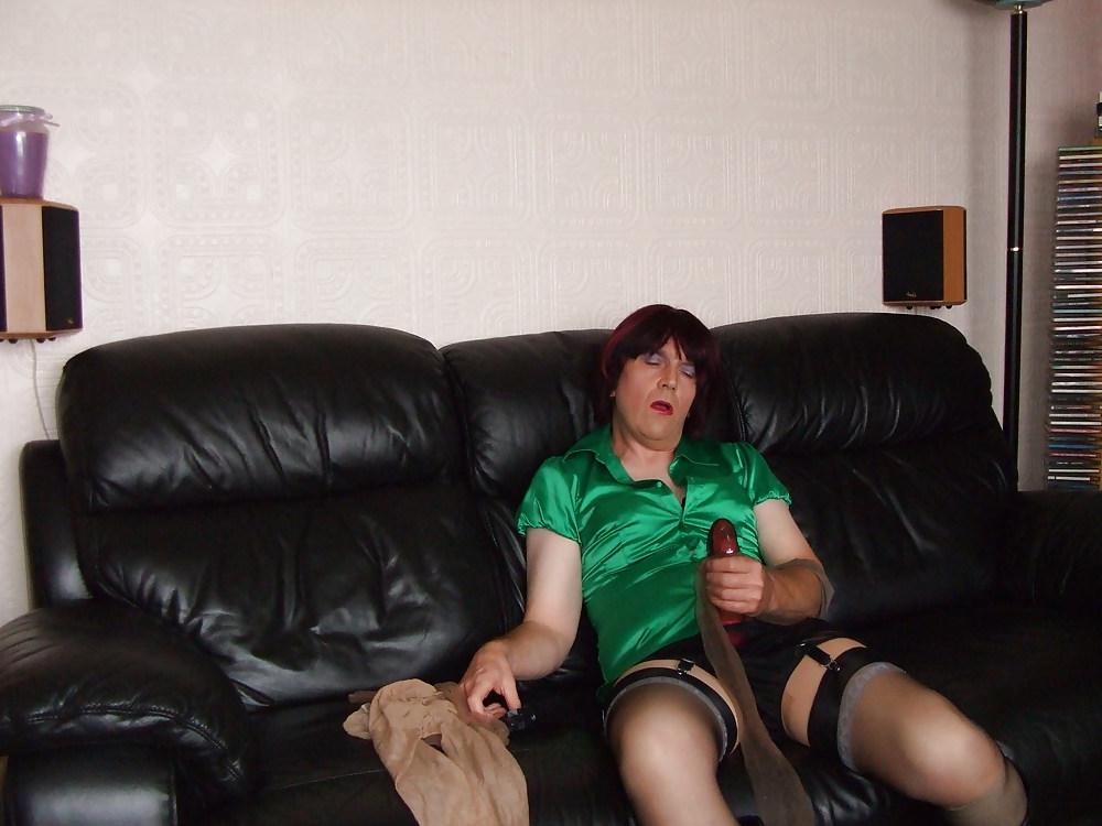 20P Sue plays with her nylons and dildo