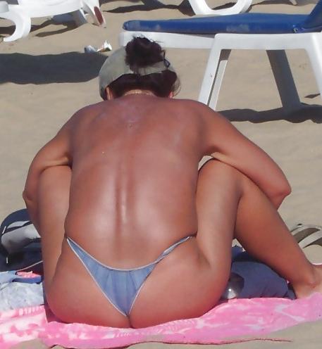 19P Beach babes greasy ass