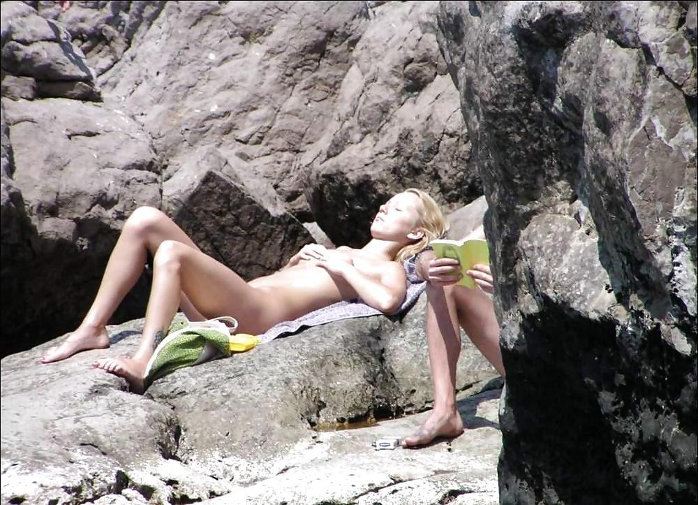 25P Nude Beach Teens
