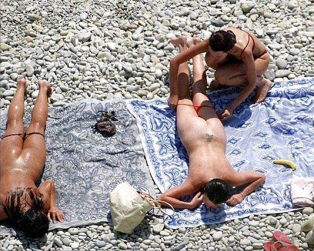 25P Nude Beach Teens