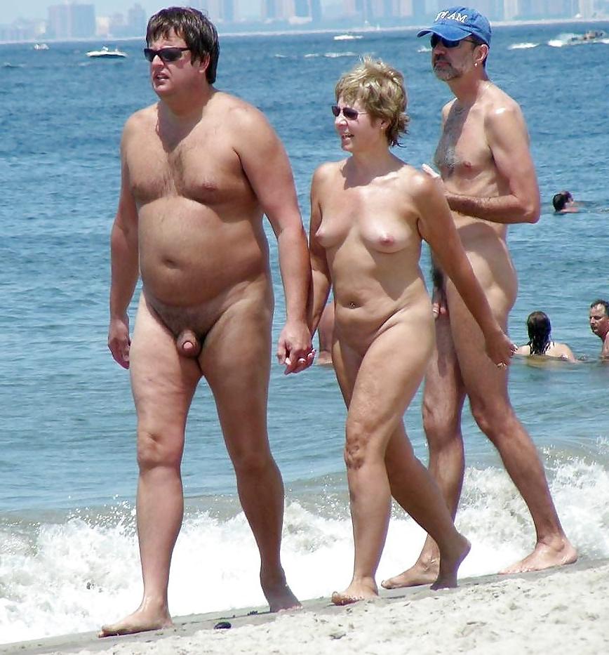 25P Nudist Beach 9