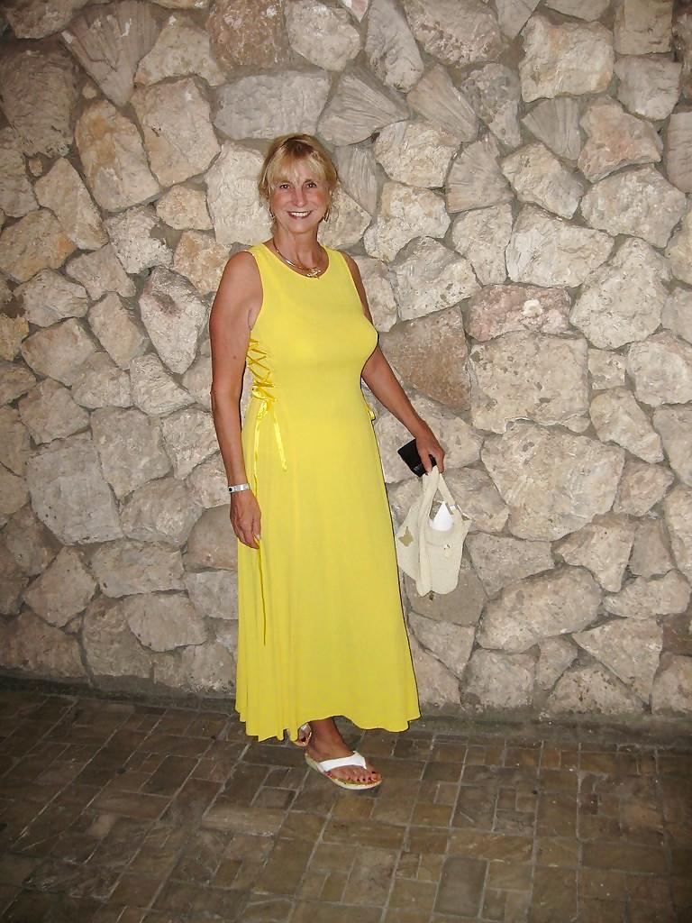 25P Sexiest Mature Woman Ever