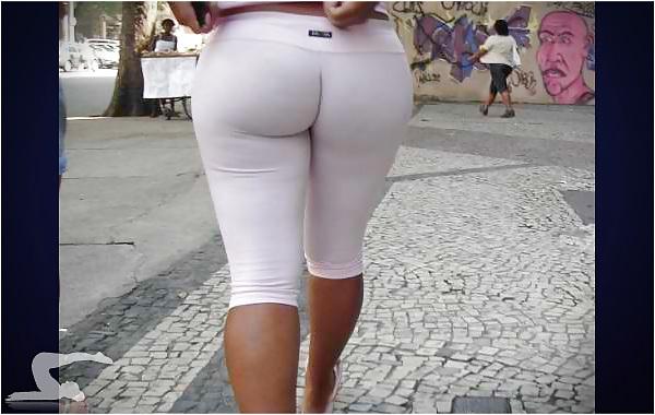 25P Yoga pants (ass)