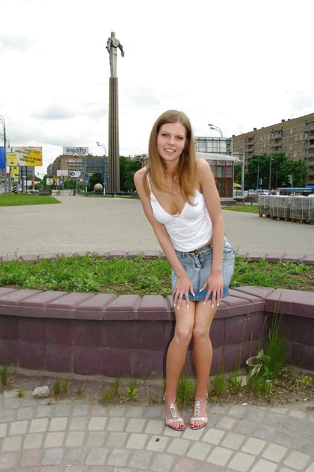 14P Long legs flashing slut Olga