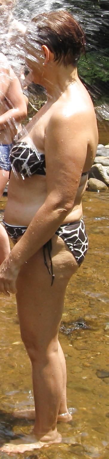 19P Matures on a beach
