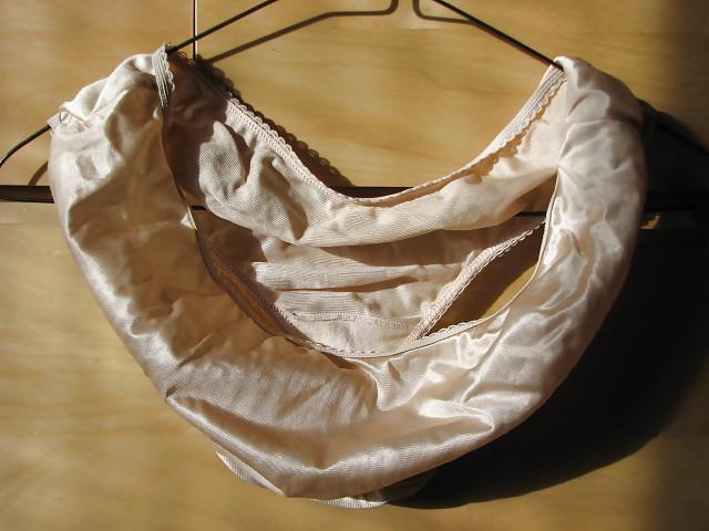 25P Me and my favorite Nylon Panties