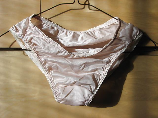 25P Me and my favorite Nylon Panties