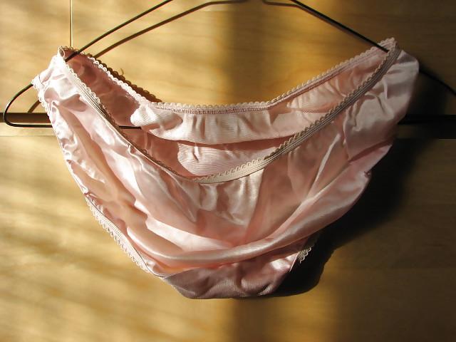 25P Me and my favorite Nylon Panties