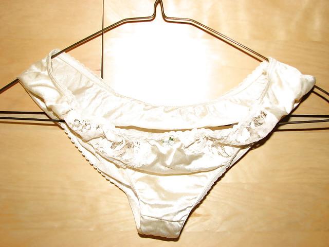 25P Me and my favorite Nylon Panties