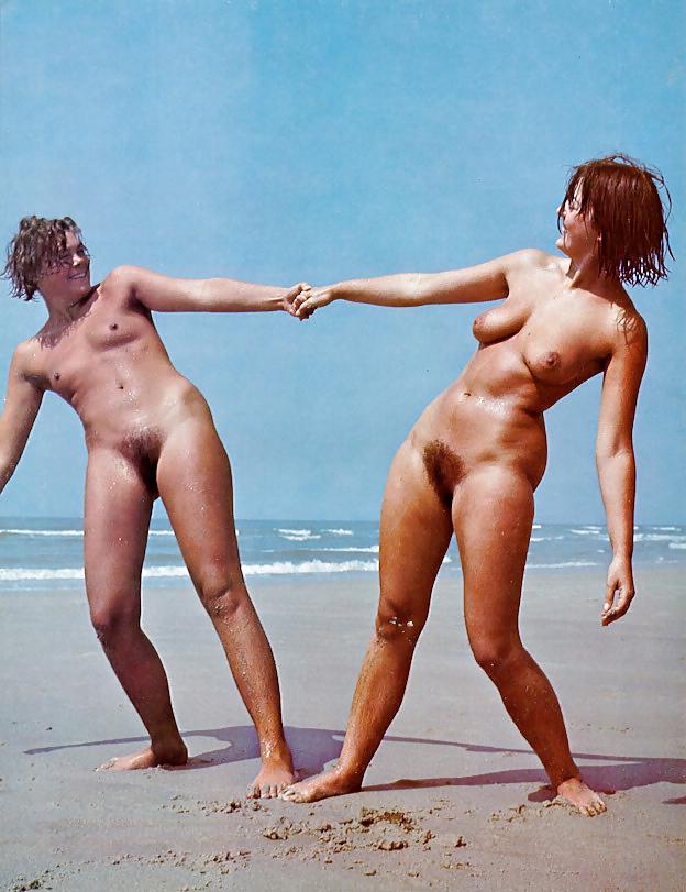 20P Naked beach 185 (Retro special)
