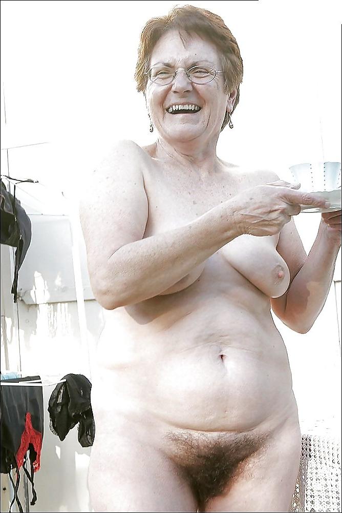 25P Hairy Moms And Grandmas 38