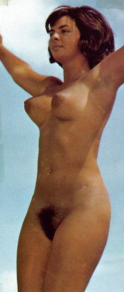 24P Nudists Naturists Public Outdoor Flash #10