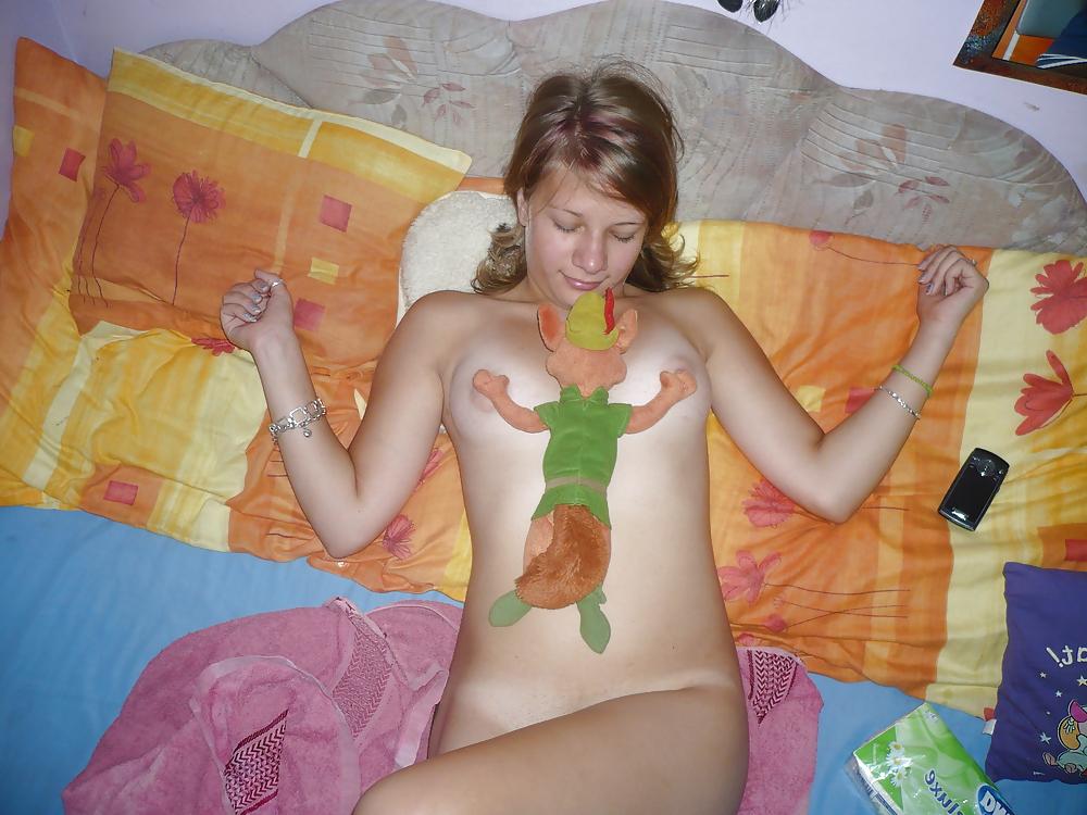 8P Young woman 16