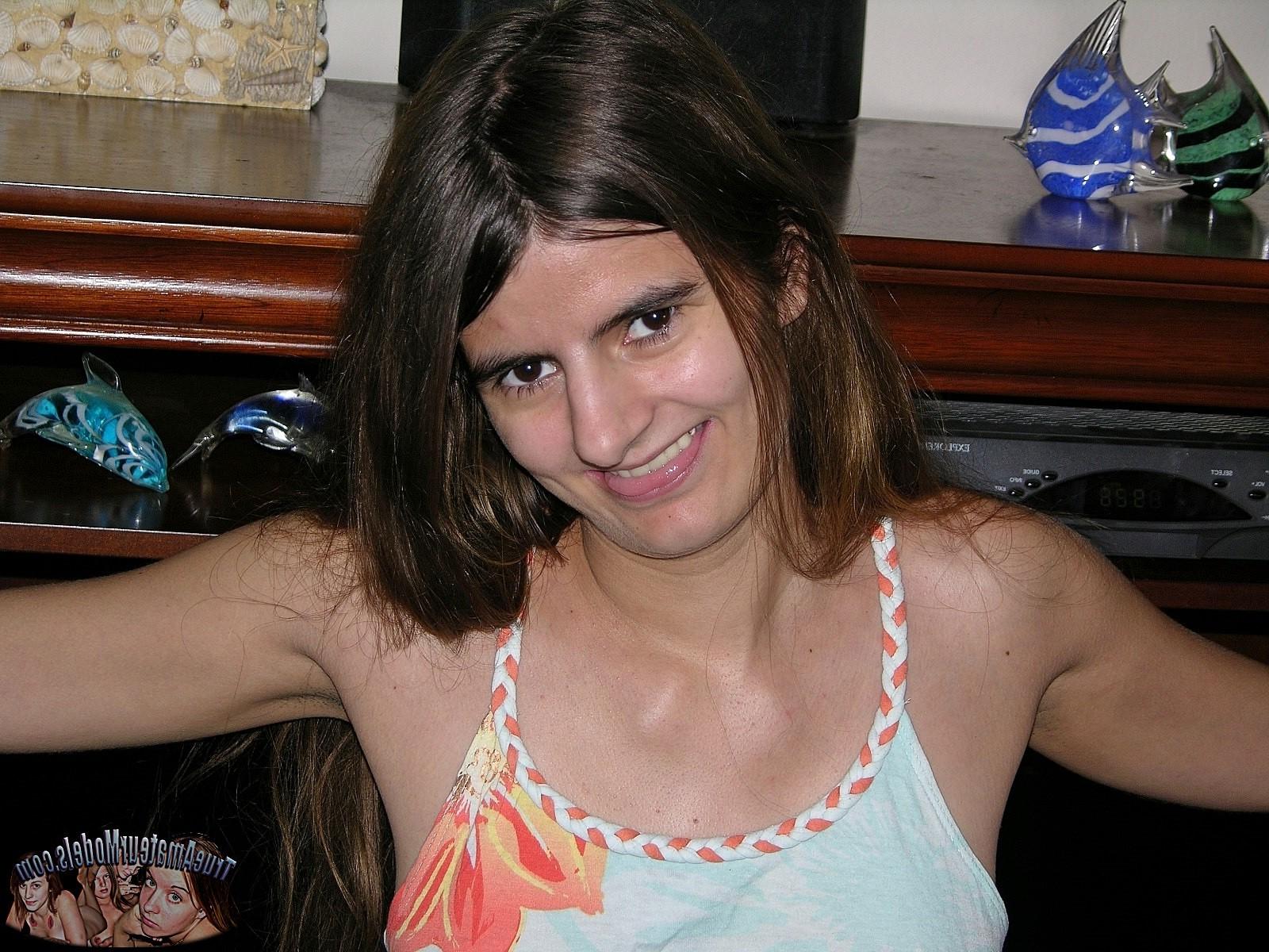 12P Indian Housewife Spreading Her Hairy Bush - TrueAmateurModels.com