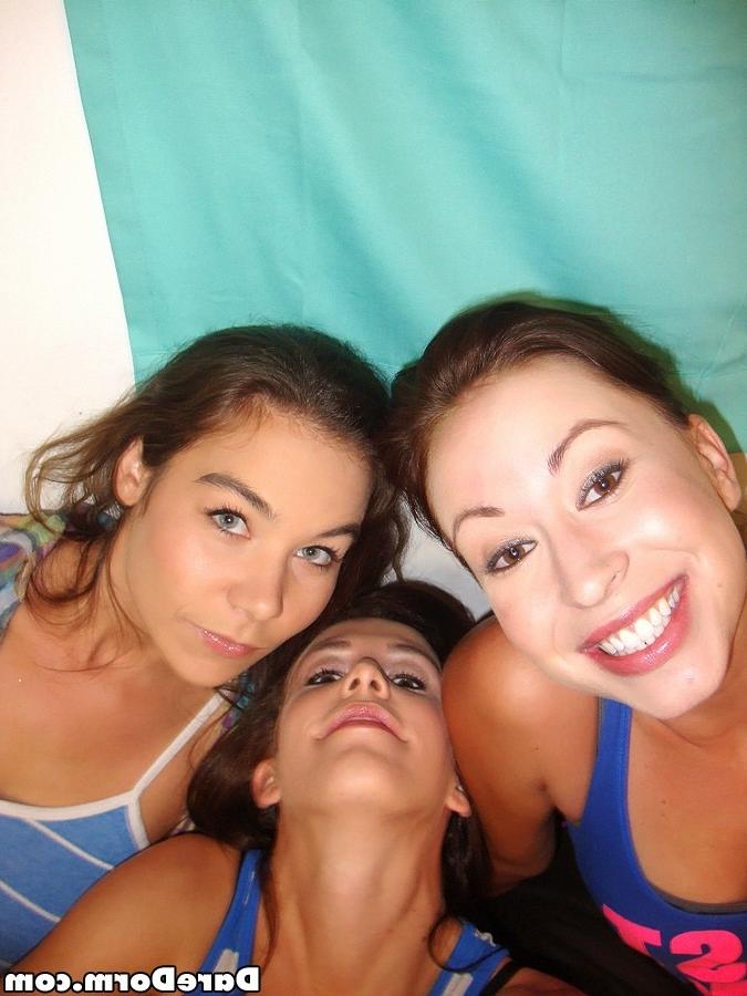 16P College coeds dorm party