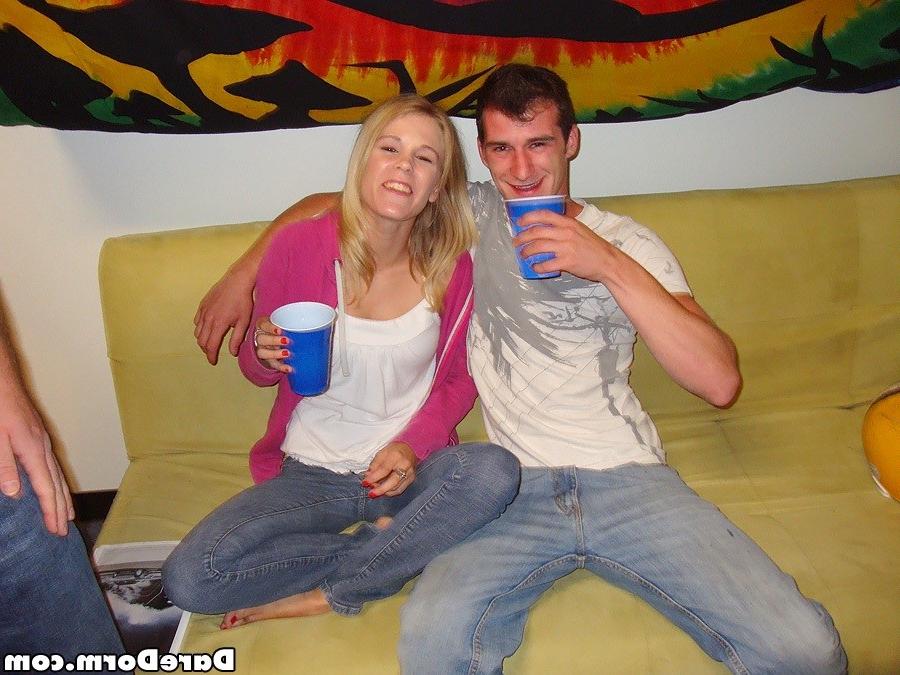 16P College coeds dorm party