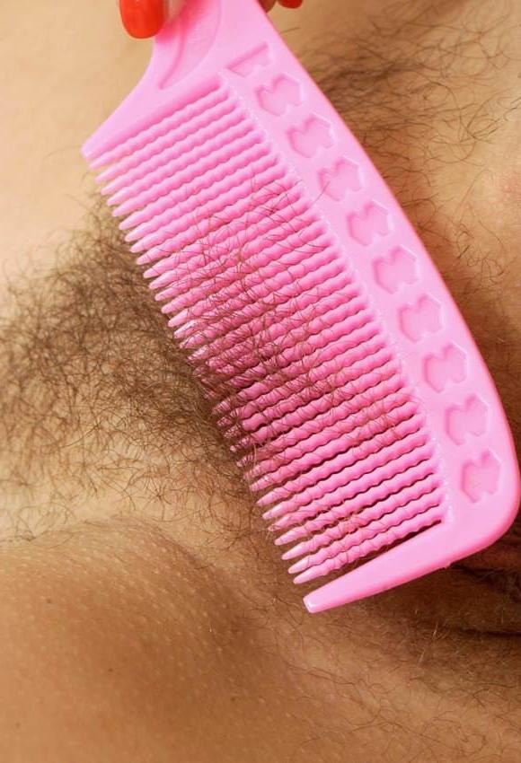 15P a pigtailed amateur with big hairy pussy
