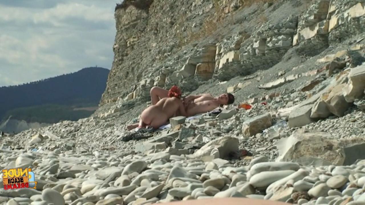 10P Slutty wifes getting loads of cum on the beach