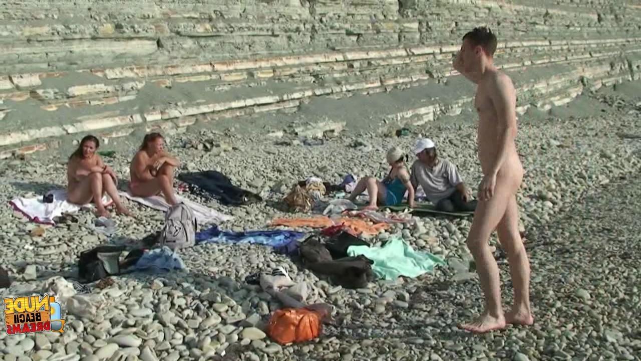12P Fully naked girls at the beach drinking and having fun