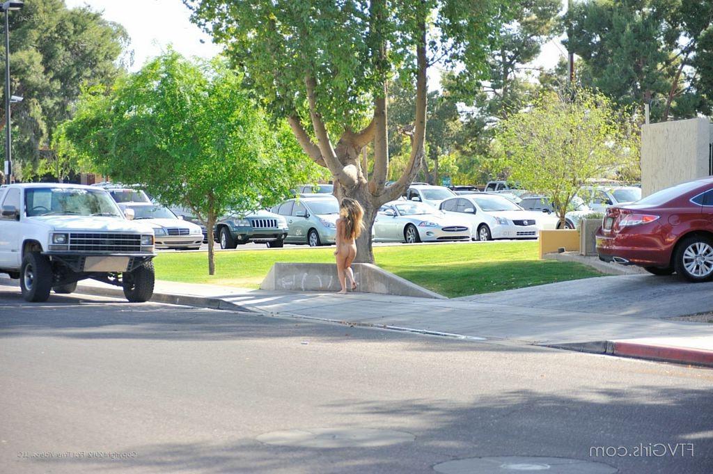 15P Petite teen streaks nude across from busy gas station