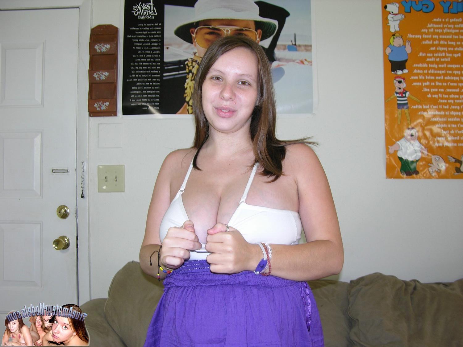10P Amateur Nude Pregnant Girl - Zoe Rae