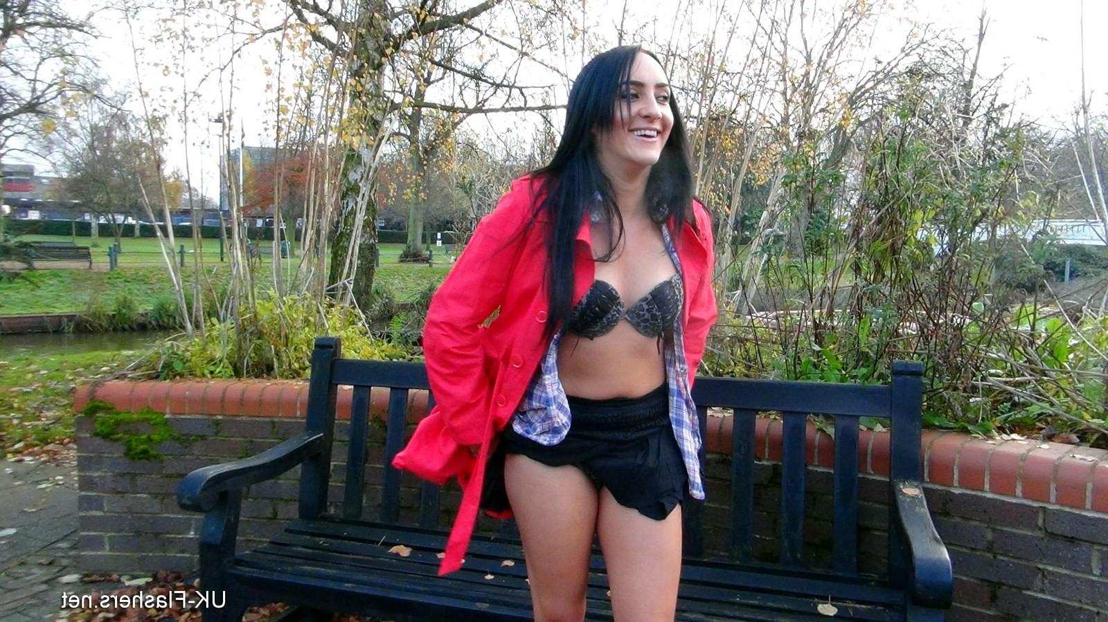 16P Sexy Chloe exposes her pussy despite the cold weather and plays 