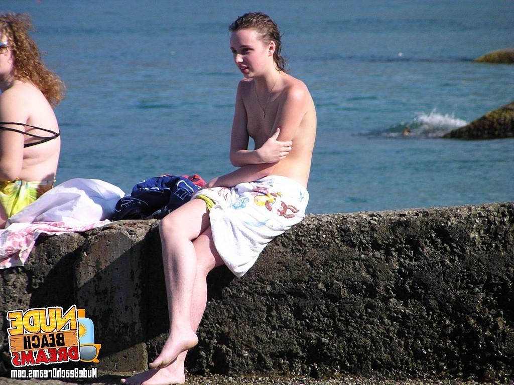 15P Teen girl caught topless at the public beach