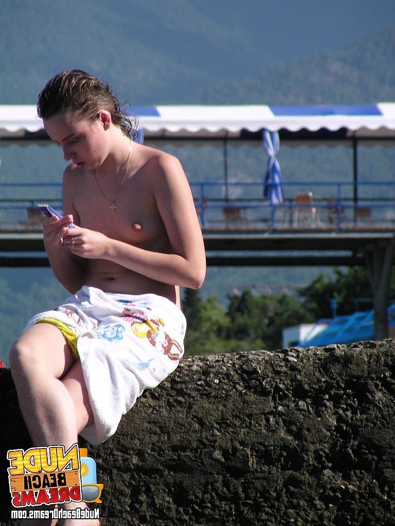 15P Teen girl caught topless at the public beach