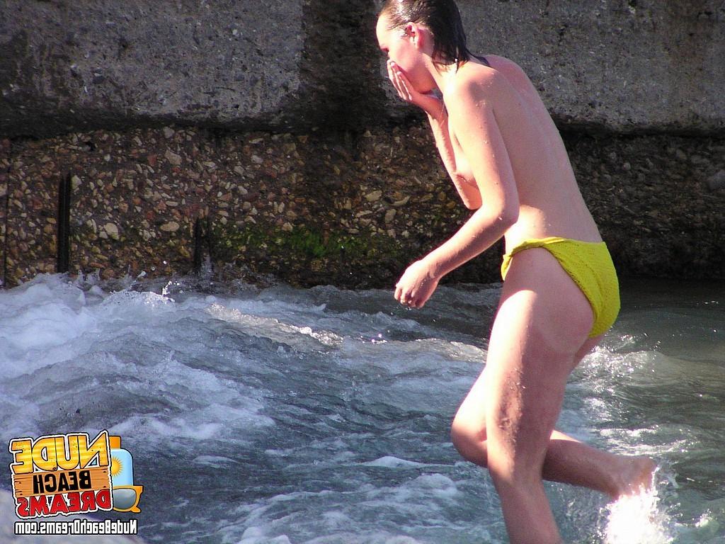 15P Teen girl caught topless at the public beach