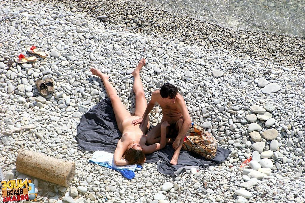 15P Shameless nudists anjoying sun and sex on the beach