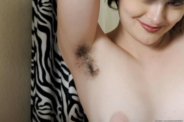 15P Sally got a big thick hairy poontanger