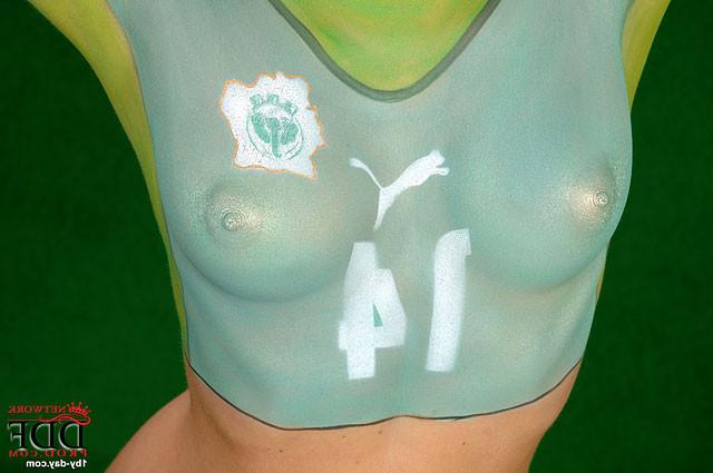 16P Jasmin blonde naked amateur girl sexy bodypainted