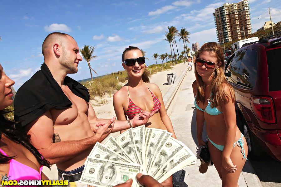 14P Hot bikini teens flash and fuck on the beach hot bald pussy teen fuck pics