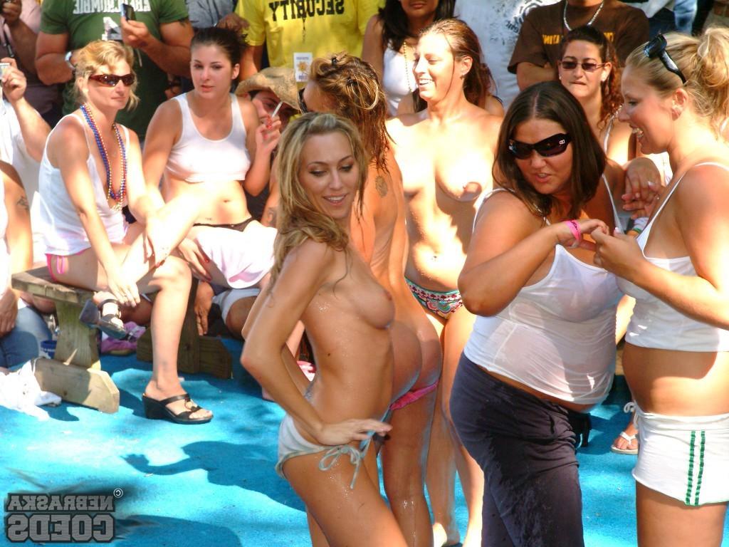 15P Amateur Wet TShirt Contest with hot nude Nebraska Coeds