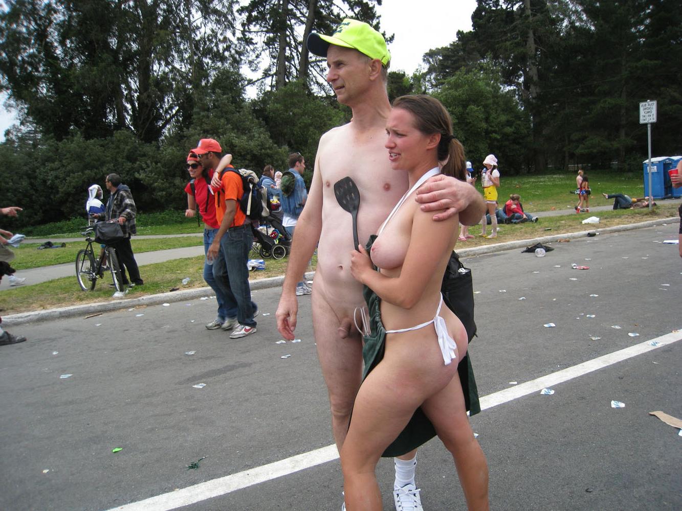 9P Amateur wifes flashing in nudist porn pictures