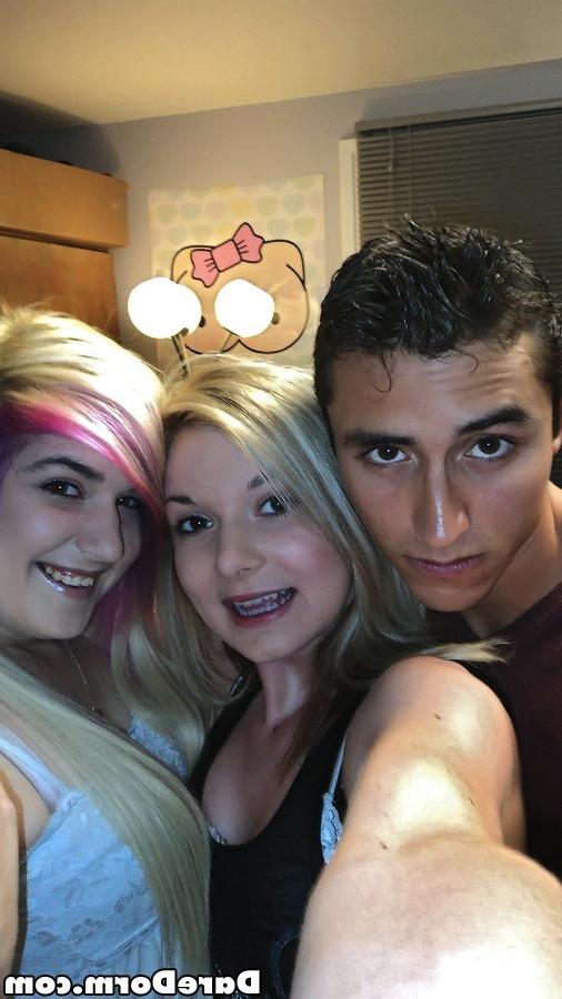 16P College coeds dorm party
