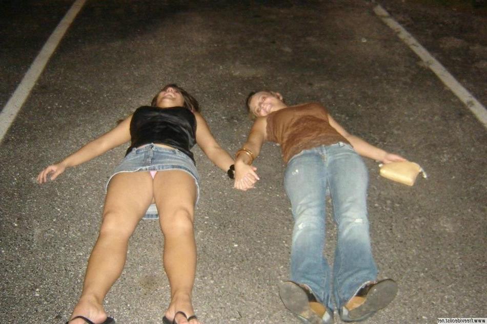 12P Cumshot and blowjobs in this amazing set of pics