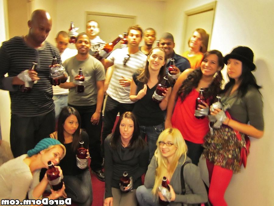 16P College coeds dorm party