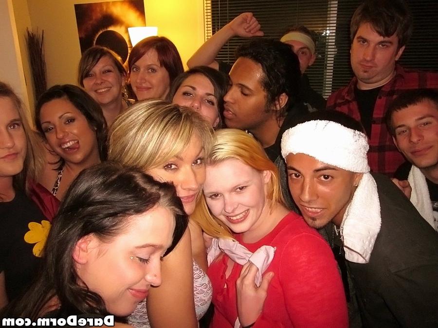16P College coeds dorm party