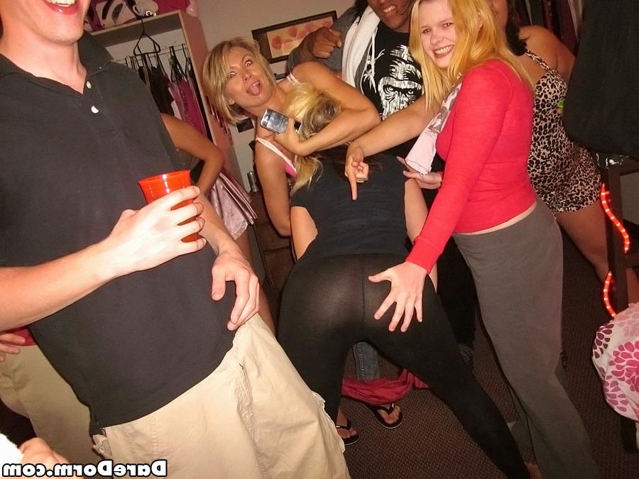 16P College coeds dorm party
